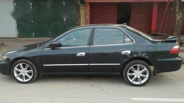 Honda Accord    2002 - Bán xe Honda Accord đời 2002 số tự động, giá tốt
