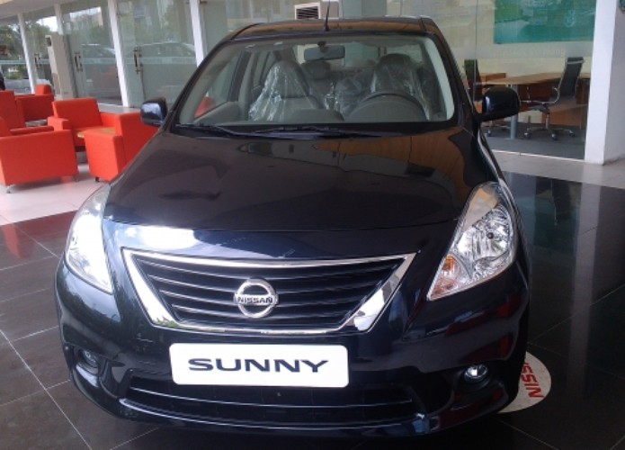 Nissan Sunny XL 2016 - Cần bán Nissan Sunny XL 2016, màu đen, giá thương lượng liên hệ với số điện thoại 