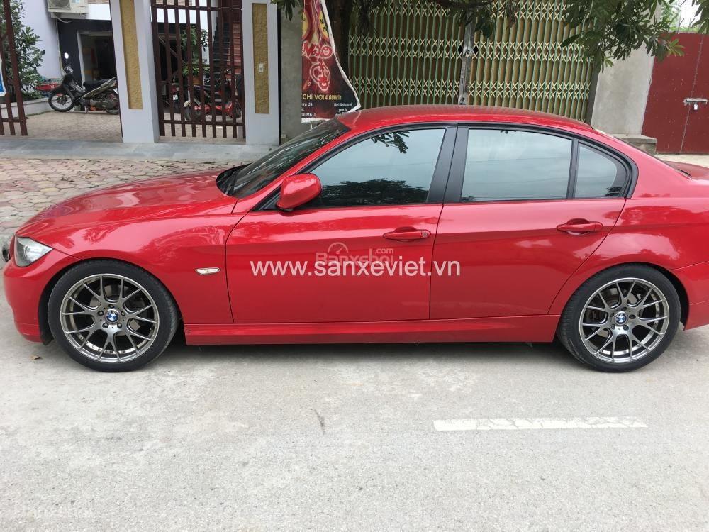 BMW 3 Series 2009 - Bán ô tô BMW 3 Series đời 2009, màu đỏ, nhập khẩu, 650tr