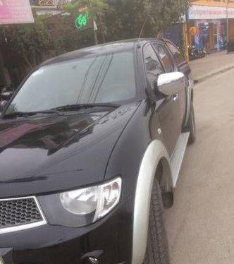 Mitsubishi Triton  MT 2009 - Cần bán Mitsubishi Triton MT đời 2009, màu đen