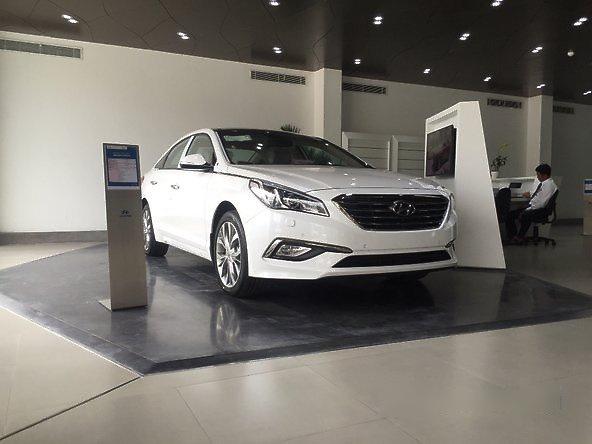 Hyundai Sonata   2.0AT 2017 - Bán xe Hyundai Sonata 2.0AT đời 2017, màu trắng - LH 0933860011