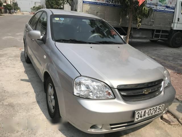 Chevrolet Lacetti 2012 - Cần bán xe Chevrolet Lacetti đời 2012, màu bạc như mới, giá chỉ 325 triệu