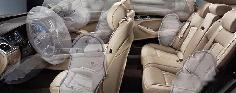 Hyundai Genesis  AT 2017 - Hyundai Ngọc Phát bán xe Hyundai Genesis AT đời 2017, màu đen, nhập khẩu