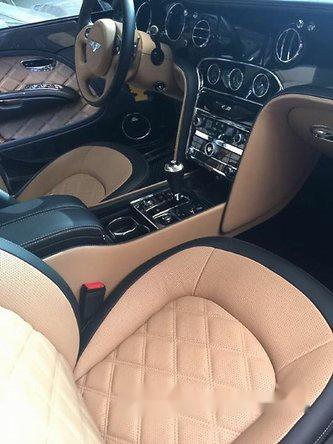 Bentley Mulsanne 2015 - Cần bán lại xe Bentley Mulsanne đời 2015, màu đen, xe nhập