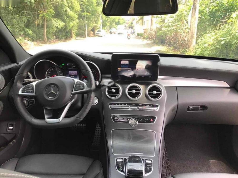 Mercedes-Benz C300  AMG 2016 - Cần bán Mercedes C300 AMG đời 2016, màu đen