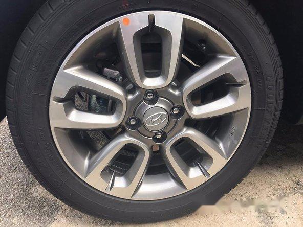Hyundai i20 Active 2017 - Cần bán Hyundai i20 Active đời 2017, màu trắng