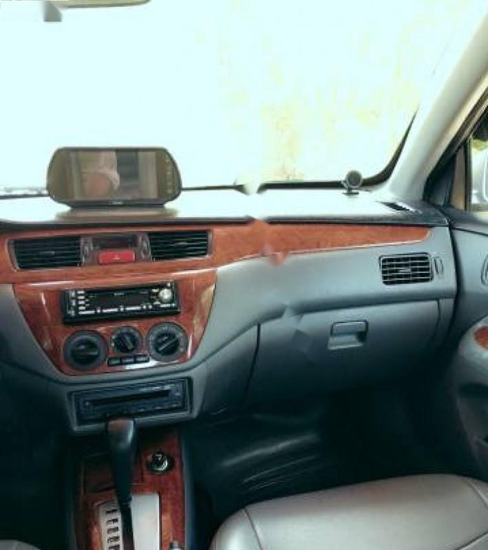 Mitsubishi Lancer AT 2003 - Bán xe Mitsubishi Lancer AT đời 2003, màu bạc số tự động