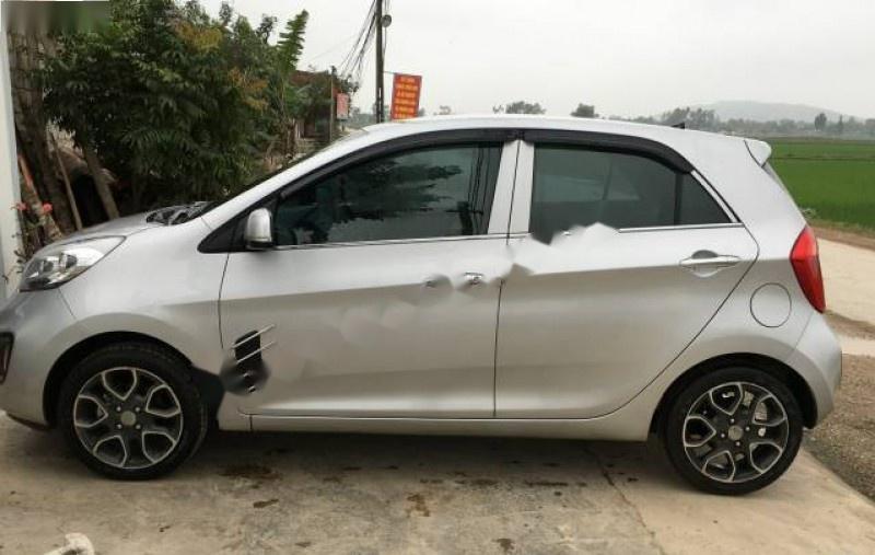 Kia Picanto MT 2014 - Bán Kia Picanto MT năm 2014, màu bạc số sàn