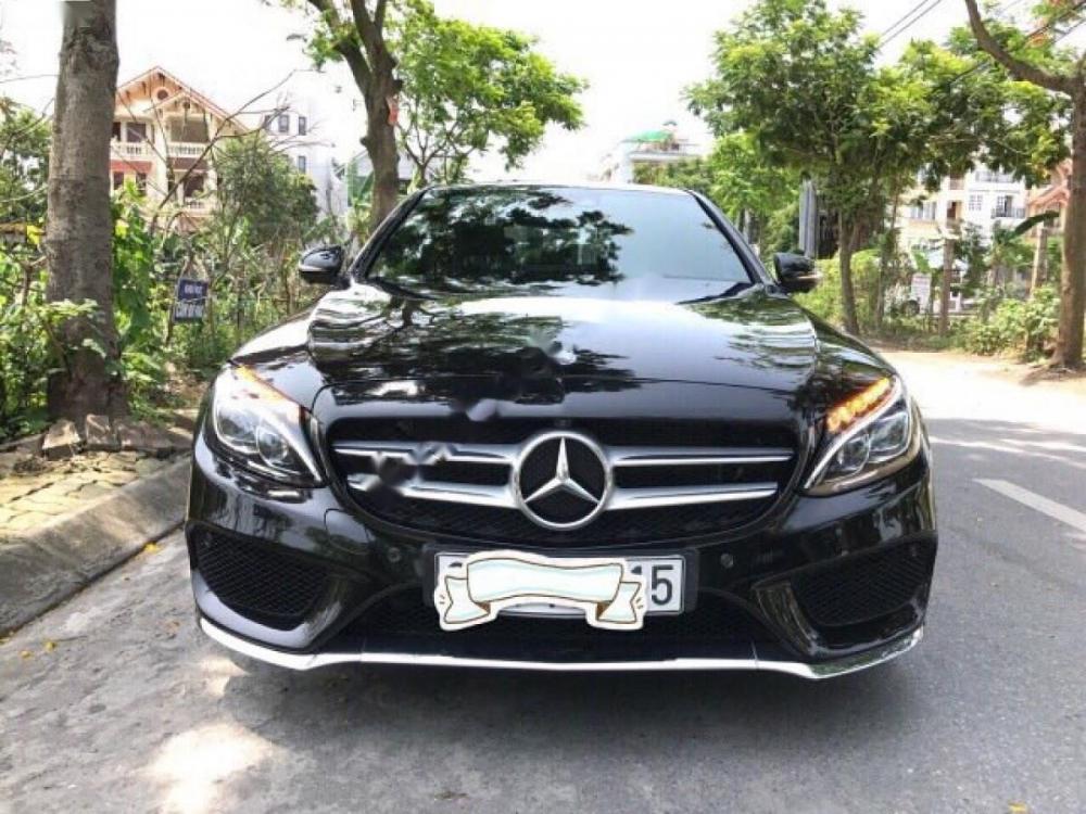 Mercedes-Benz C300  AMG 2016 - Cần bán Mercedes C300 AMG đời 2016, màu đen