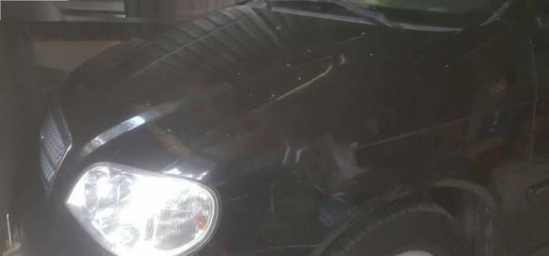 Kia Carnival 2006 - Cần bán Kia Carnival 2006, màu đen giá cạnh tranh