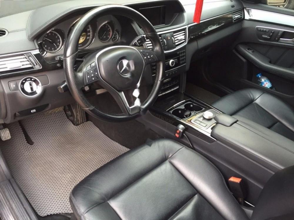 Mercedes-Benz E250 2010 - Cần bán xe Mercedes E250 đời 2010, màu đen như mới