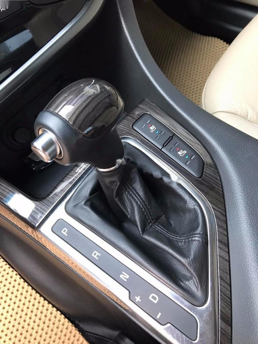 Kia Optima AT 2015 - Cần bán gấp Kia Optima AT đời 2015, màu trắng, xe nhập chính chủ