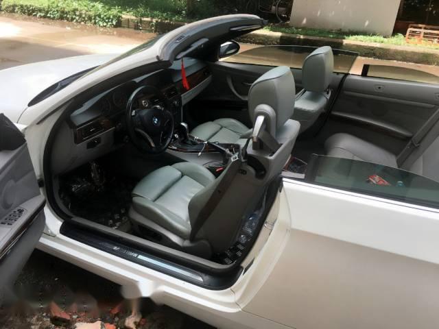 BMW 3 Series  335i  2007 - Cần bán lại xe BMW 3 Series 335i đời 2007, màu trắng, xe đẹp