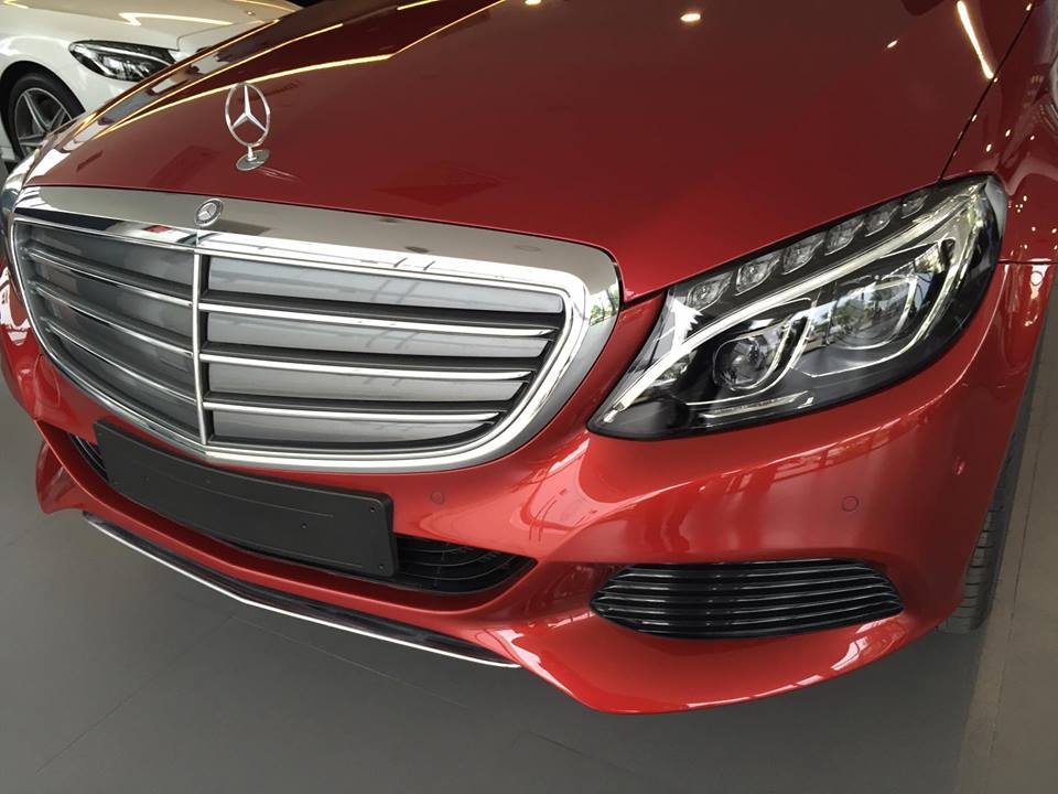 Mercedes-Benz C250 E 2017 - Bán xe Mercedes E 2017, màu đỏ, nhập khẩu chính hãng