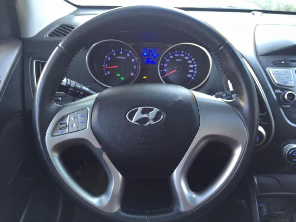 Hyundai Tucson 4WD 2009 - Bán xe Hyundai Tucson 4WD đời 2009, màu đen, nhập khẩu  