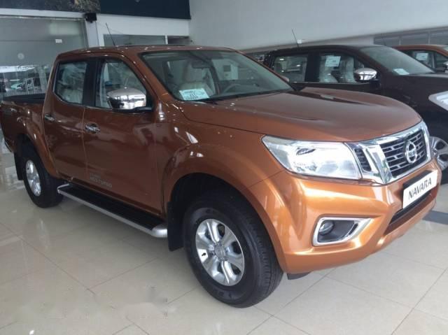 Nissan Navara  NP300   E 2017 - Cần bán Nissan Navara NP300 đời 2017, xe nhập