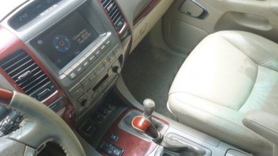 Lexus GX470 2007 - Bán xe Lexus GX 470 V8 AT sản xuất 2007, màu vàng