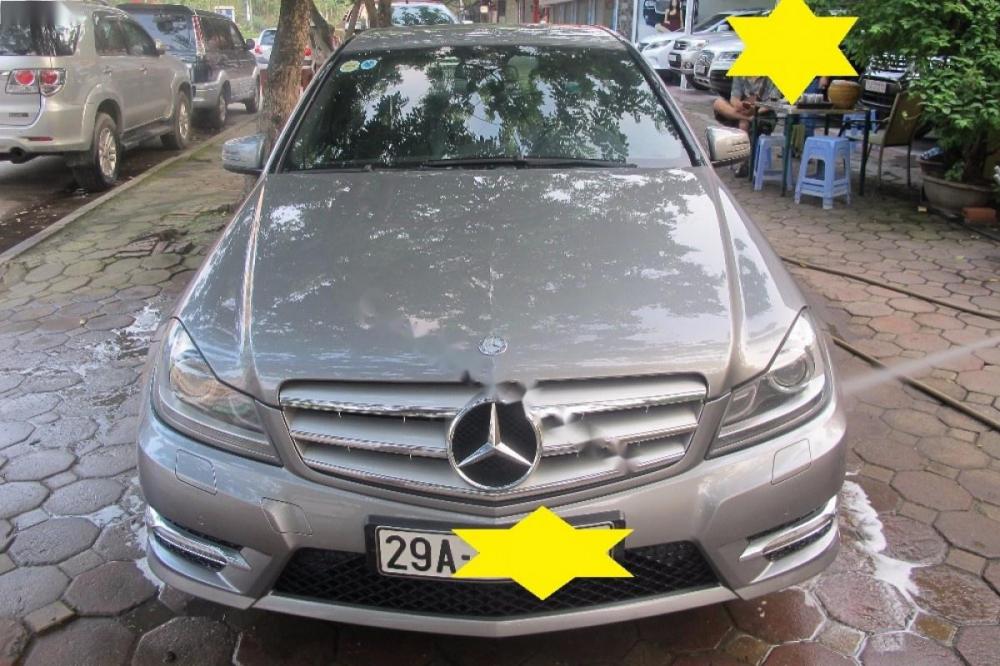Mercedes-Benz C300  AMG 2011 - Bán ô tô Mercedes C300 AMG đời 2011, màu xám, giá tốt