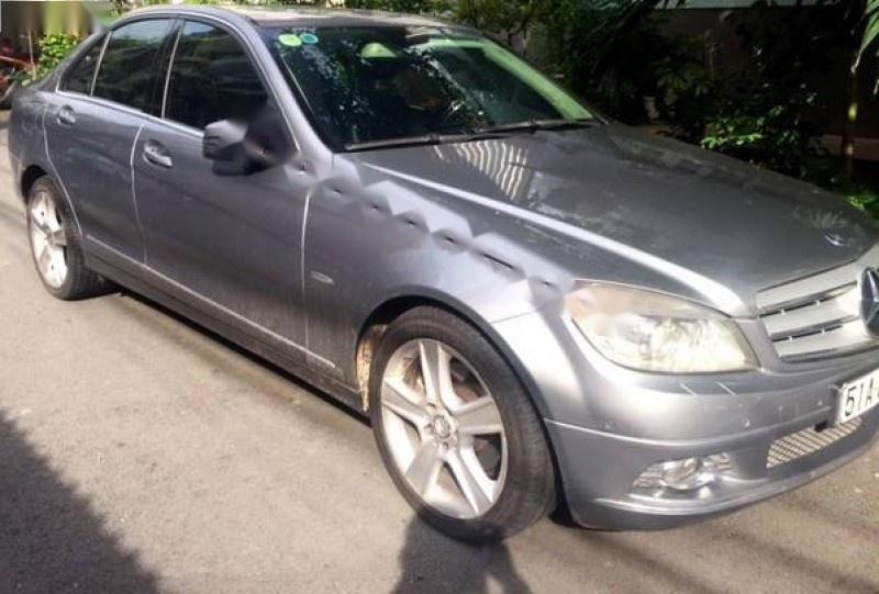 Mercedes-Benz C300 2011 - Cần bán lại xe Mercedes năm 2011, màu xám, 750 triệu