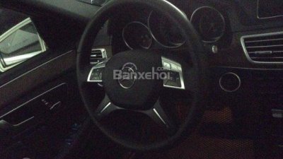 Mercedes-Benz E200 2013 - Bán xe Mercedes đời 2013, màu trắng, nhập khẩu chính hãng