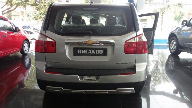 Chevrolet Orlando LTZ 2017 - Chevrolet Orlando LTZ, hỗ trợ ngân hàng trả trước tối thiểu 0 đồng, bảo hành chính hãng 3 năm, LH Nhung 0938305833
