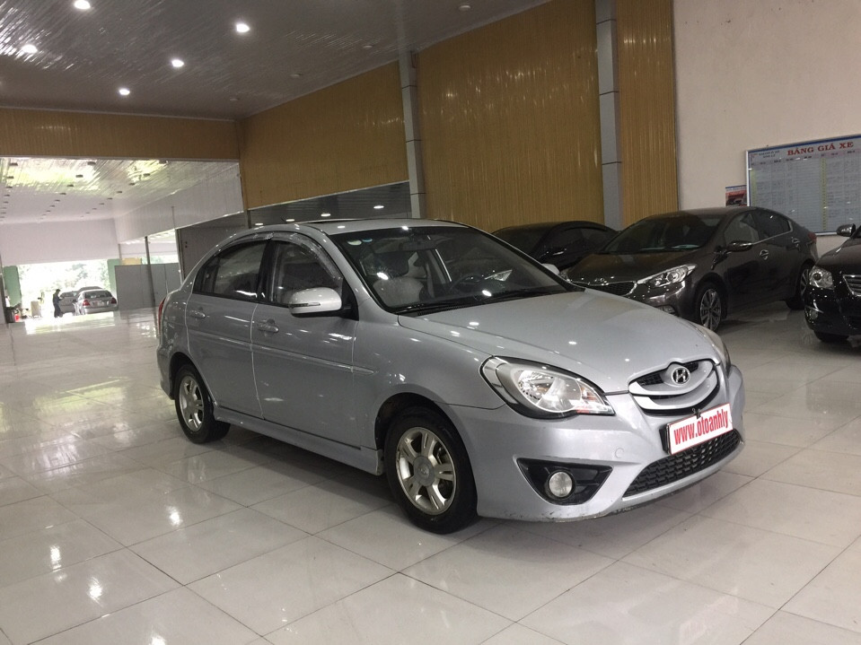 Hyundai Verna 2009 - Cần bán Hyundai Verna đời 2009, màu bạc, nhập khẩu nguyên chiếc