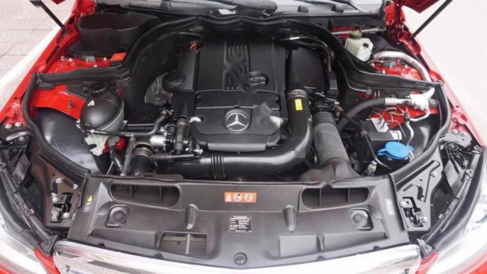 Mercedes-Benz C250   2011 - Bán Mercedes C250 Sx 2011, đăng ký 2012, xe còn mới