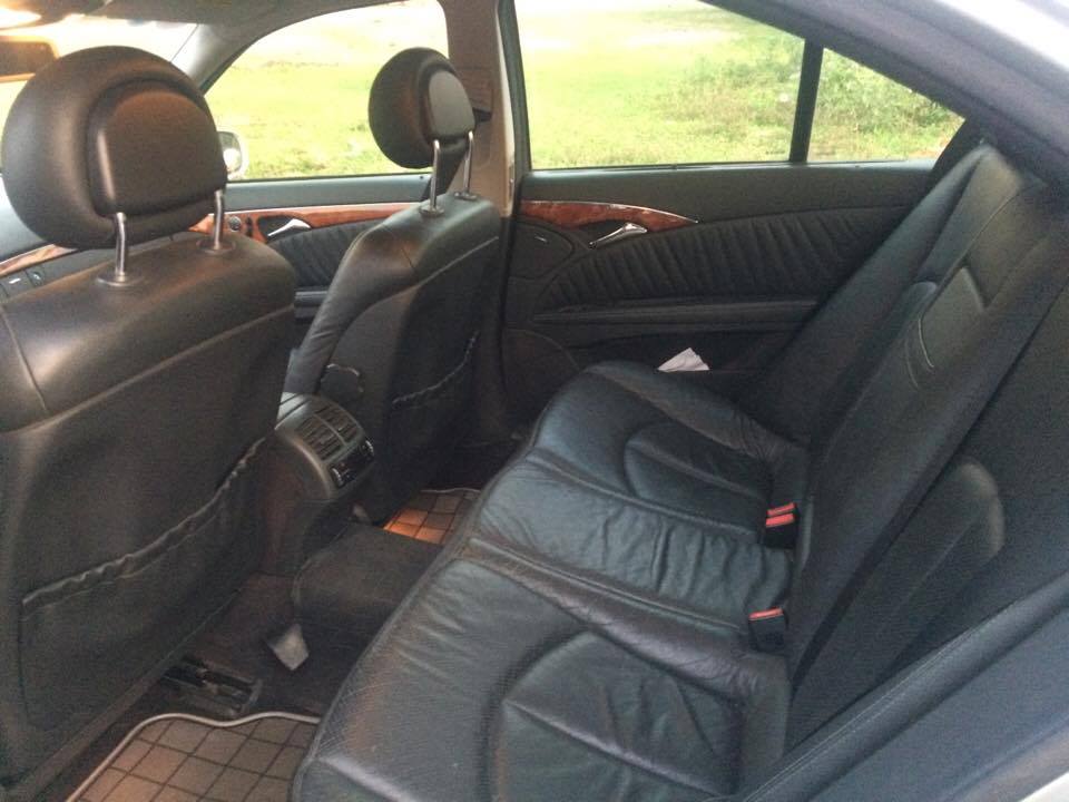 Mercedes-Benz E240 2003 - Cần bán xe Mercedes đời 2003, màu bạc