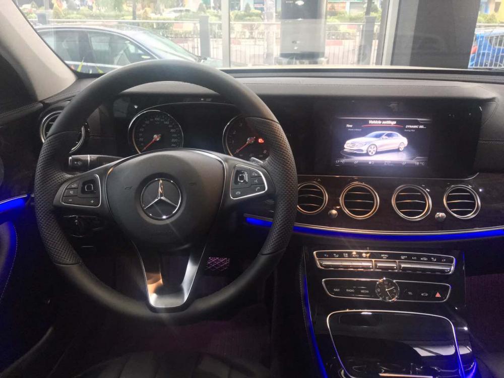 Mercedes-Benz E250   2017 - Bán xe Mercedes E250 đời 2017 giá tốt