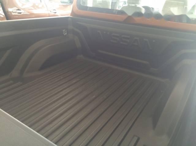 Nissan Navara  NP300   E 2017 - Cần bán Nissan Navara NP300 đời 2017, xe nhập