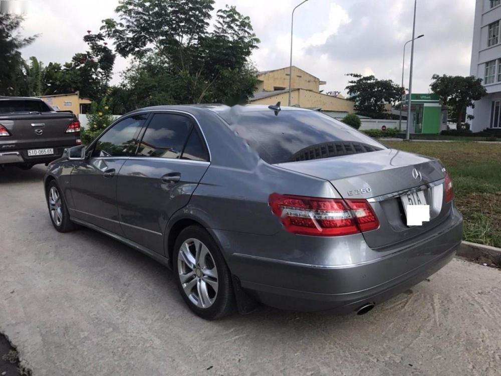 Mercedes-Benz E250  CGI 2009 - Bán ô tô Mercedes E250 sản xuất 2009, màu xám