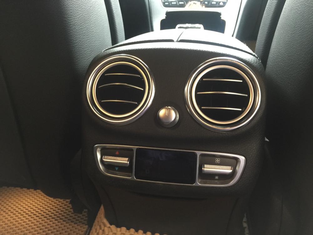 Mercedes-Benz C300 AMG 2015 - Bán C300 AMG trắng - đen SX 2015