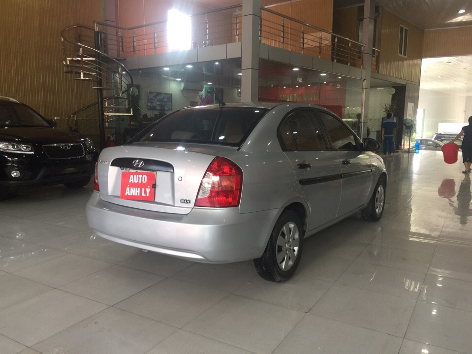 Hyundai Verna 2008 - Cần bán Hyundai Verna đời 2008, màu bạc, nhập khẩu