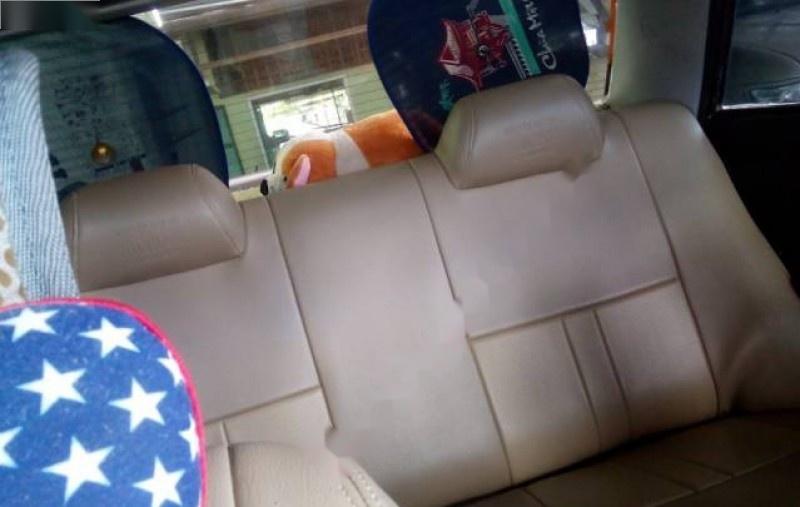 Mazda 323 1995 - Bán Mazda 323 đời 1995, màu hồng, nhập khẩu  