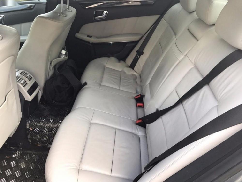 Mercedes-Benz E250  CGI 2009 - Bán ô tô Mercedes E250 sản xuất 2009, màu xám