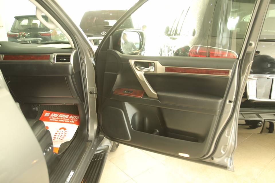 Lexus GX460 4.6 2009 - Bán Lexus GX460 sx 2009, đăng ký 2010. Lexus GX460 sử dụng động cơ V8, 4.6L