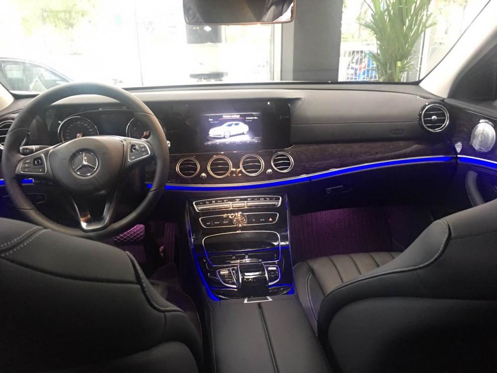 Mercedes-Benz E250   2017 - Bán xe Mercedes E250 đời 2017 giá tốt