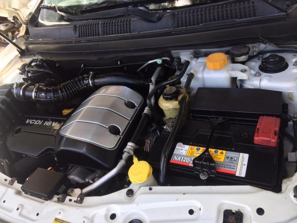 Chevrolet Captiva LT 2010 - Cần bán gấp Chevrolet Captiva LT 2010, màu trắng đẹp như mới
