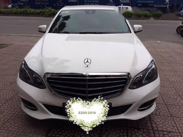 Mercedes-Benz E200   2014 - Cần bán Mercedes E200 đời 2014, màu trắng, biển Hà Nội
