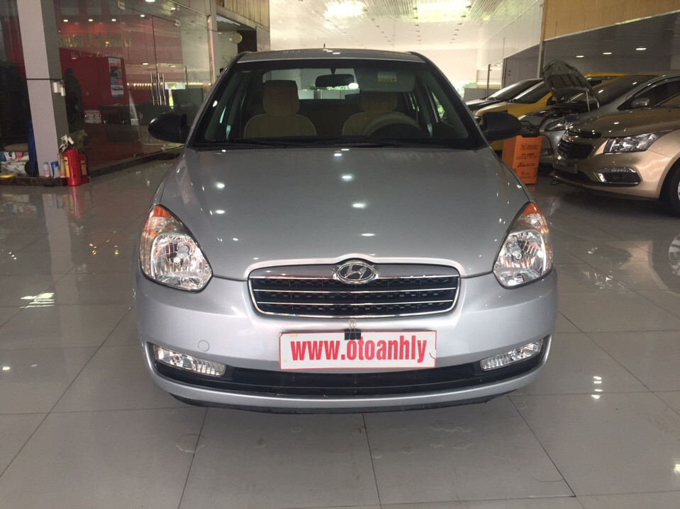 Hyundai Verna 2008 - Cần bán Hyundai Verna đời 2008, màu bạc, nhập khẩu