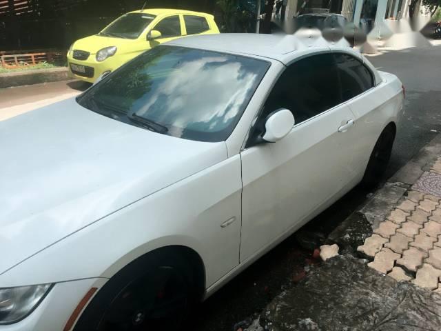 BMW 3 Series  335i  2007 - Cần bán lại xe BMW 3 Series 335i đời 2007, màu trắng, xe đẹp