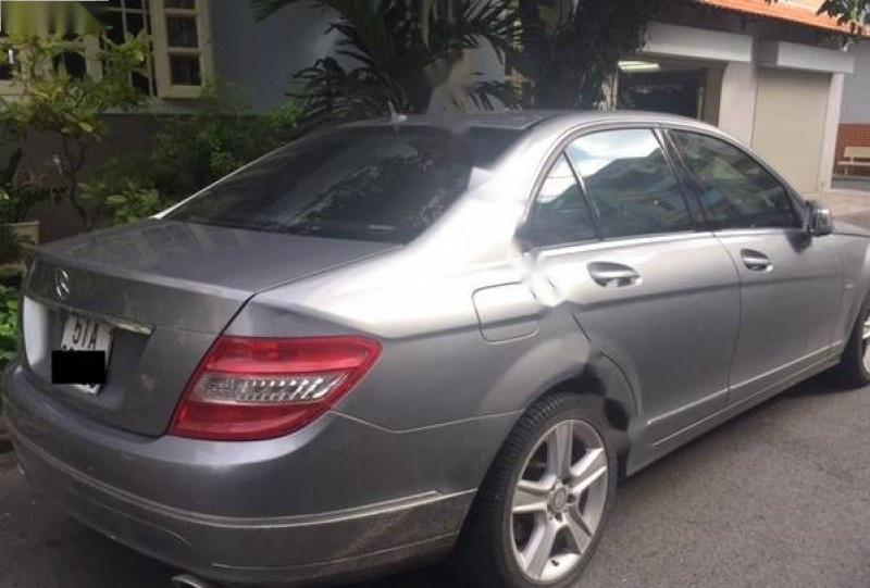 Mercedes-Benz C300 2011 - Cần bán lại xe Mercedes năm 2011, màu xám, 750 triệu