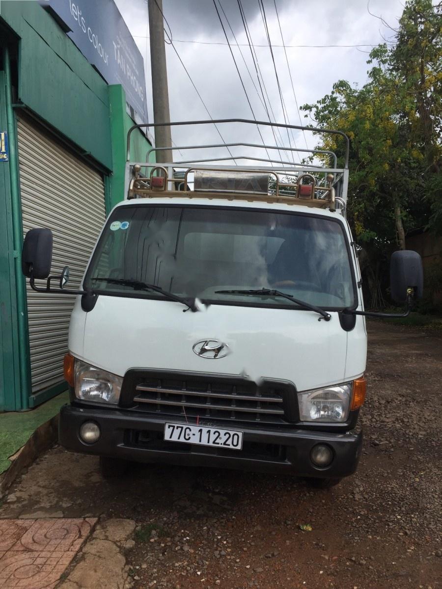 Hyundai HD 3t5 2002 - Bán ô tô Hyundai HD 3T5 đời 2002, màu trắng, nhập khẩu, 250tr