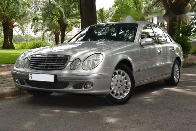 Mercedes-Benz E200   2004 - Bán Mercerdes E200 SX 2004, ĐKLĐ 2006, xe đi được 86.000km