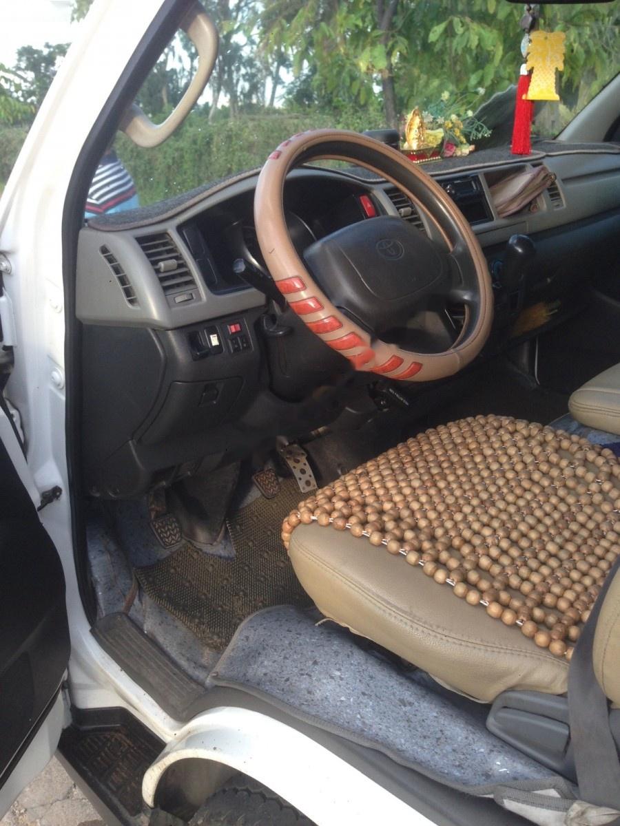Toyota Hiace 2006 - Cần bán Toyota Hiace năm 2006, màu trắng giá cạnh tranh