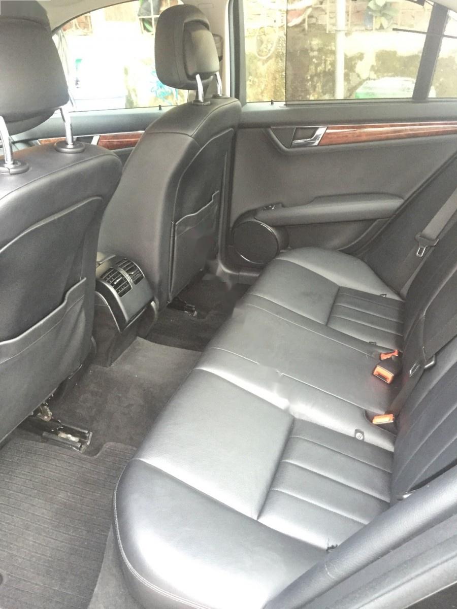 Mercedes-Benz C250 2011 - Bán xe Mercedes C250 đời 2011, màu đen