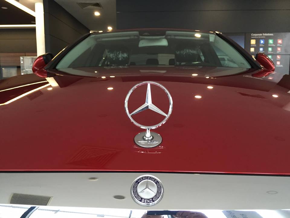Mercedes-Benz C250 E 2017 - Bán xe Mercedes E 2017, màu đỏ, nhập khẩu chính hãng