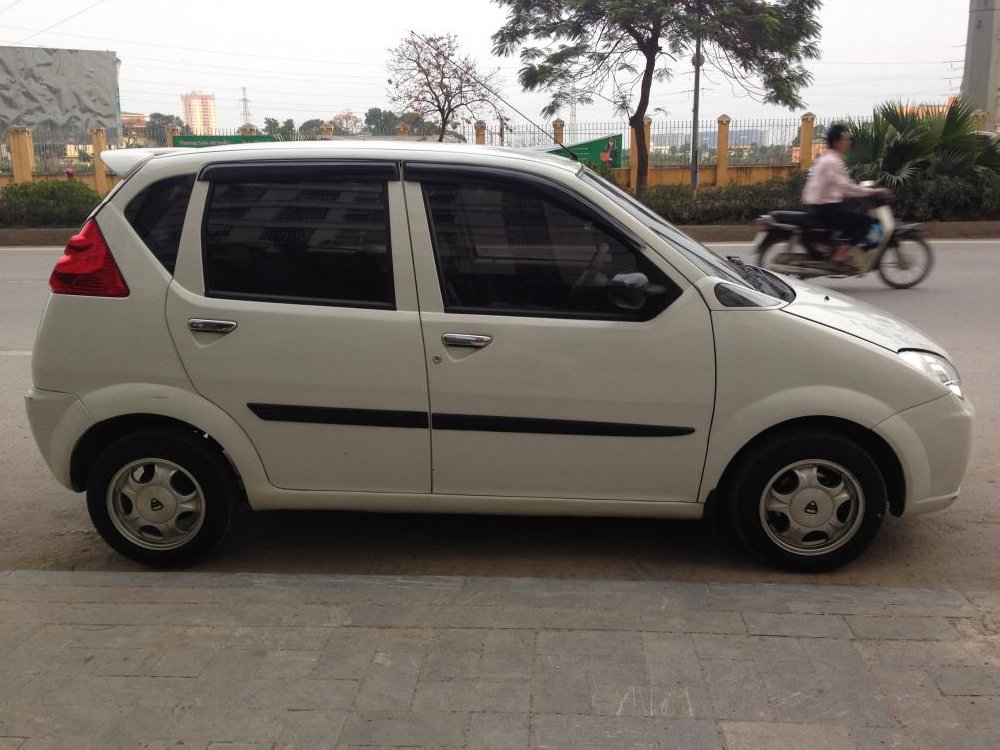 Vinaxuki Hafei 1.1 MT 2010 - Bán Vinaxuki Hafei 1.1 MT đời 2010, màu trắng như mới