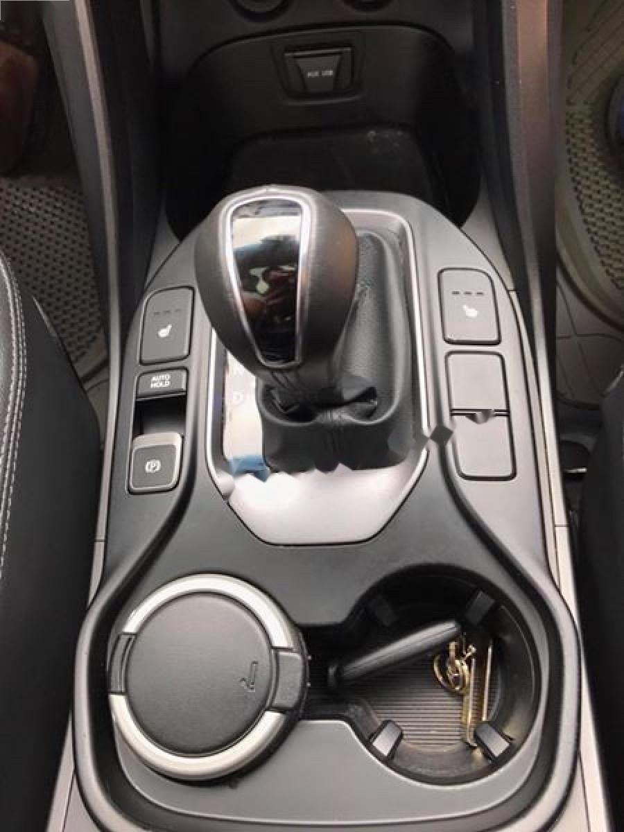 Hyundai Santa Fe 4WD 2014 - Cần bán lại xe Hyundai Santa Fe 4WD sản xuất 2014, màu đen, nhập khẩu nguyên chiếc