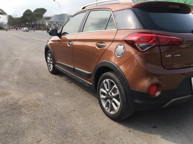 Hyundai i20 Active AT 2016 - Bán Hyundai I20 Active, nhập khẩu nguyên chiếc, tên cá nhân chính chủ sử dụng từ mới